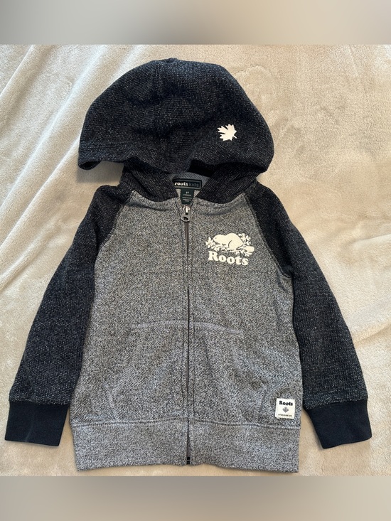 Roots Other - Roots Kids Heather Gray and Black Zip Hoodie 3T